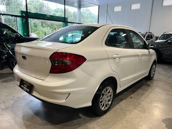 FORD KA 1.5 TI-VCT FLEX SE SEDAN MANUAL FORD KA 1.5 TI-VCT FLEX SE SEDAN MANUAL